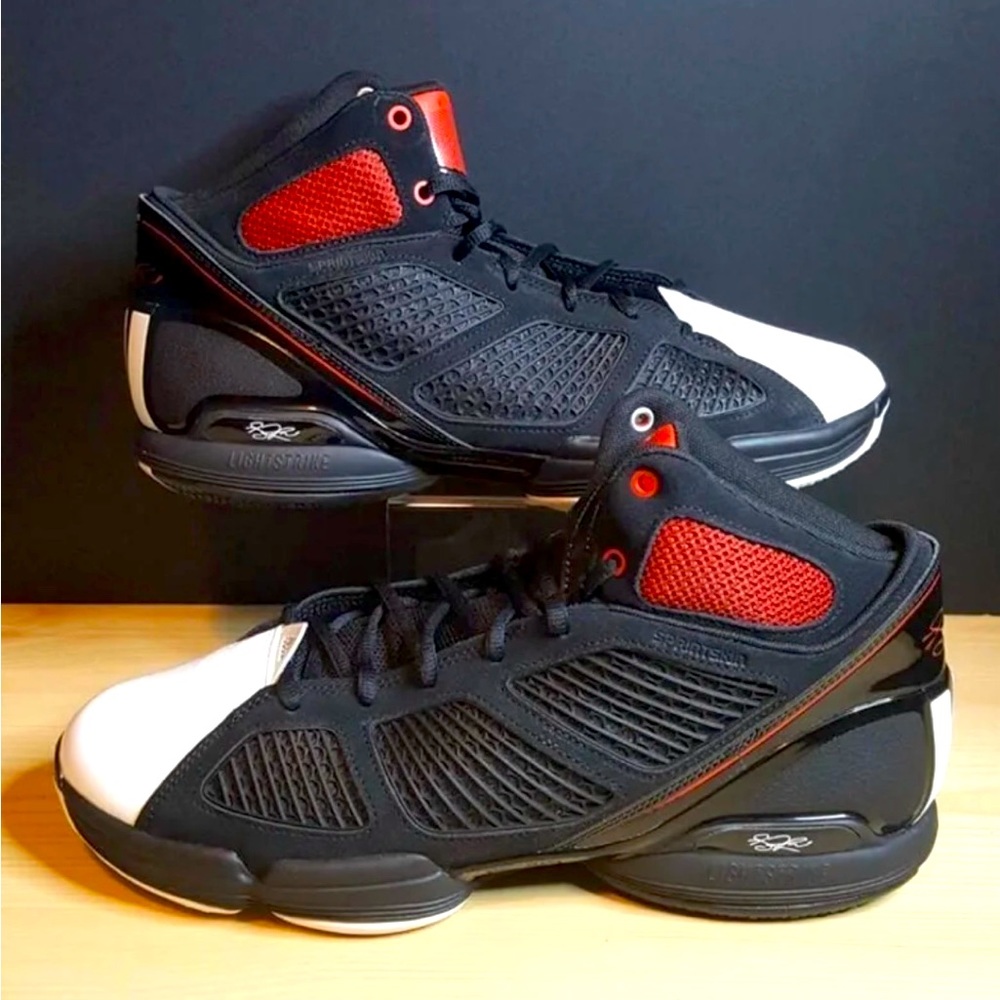Adidas adiZero D Rose 1.5 Restomod